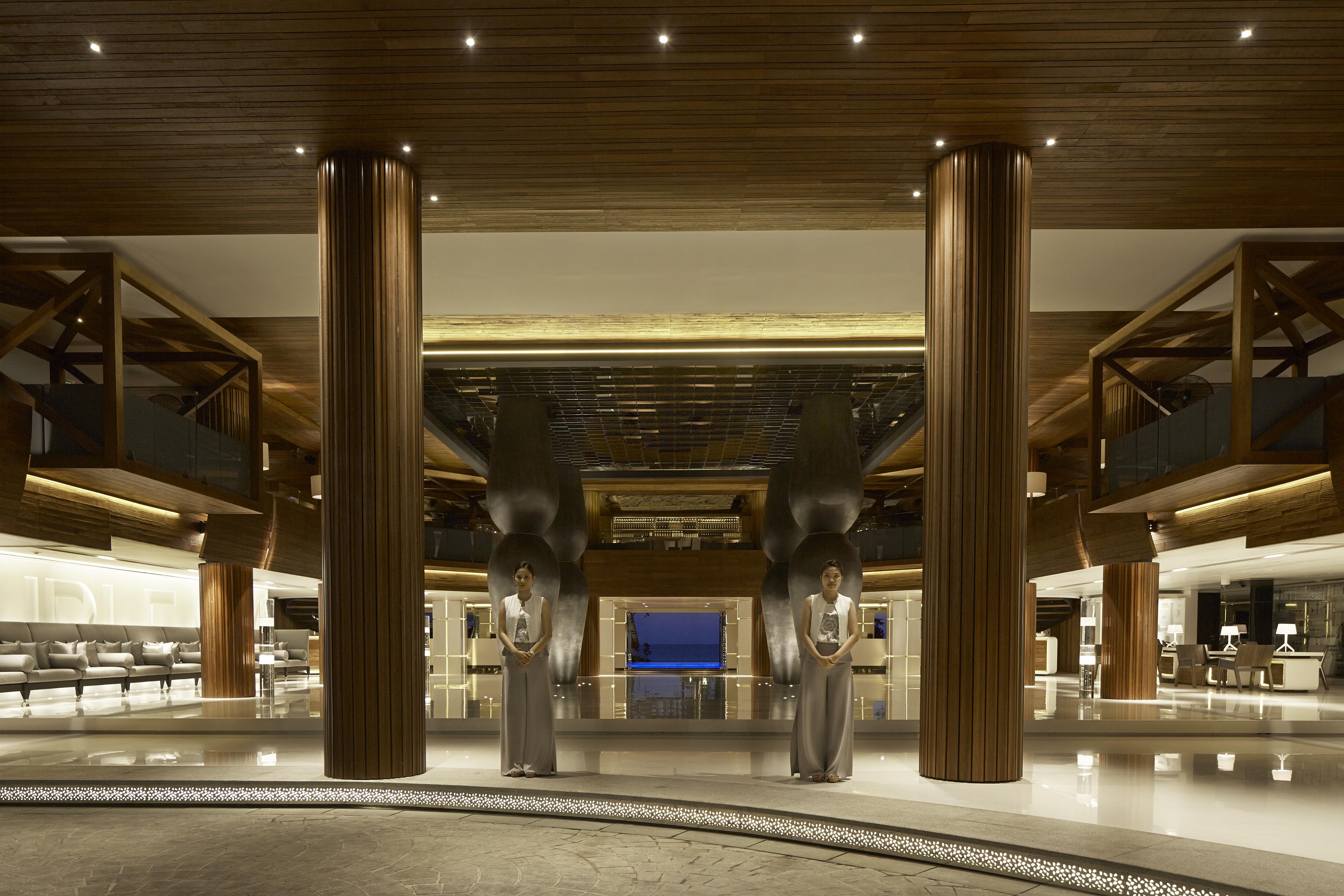Double - Six, Luxury Hotel - Seminyak Экстерьер фото The lobby of the hotel