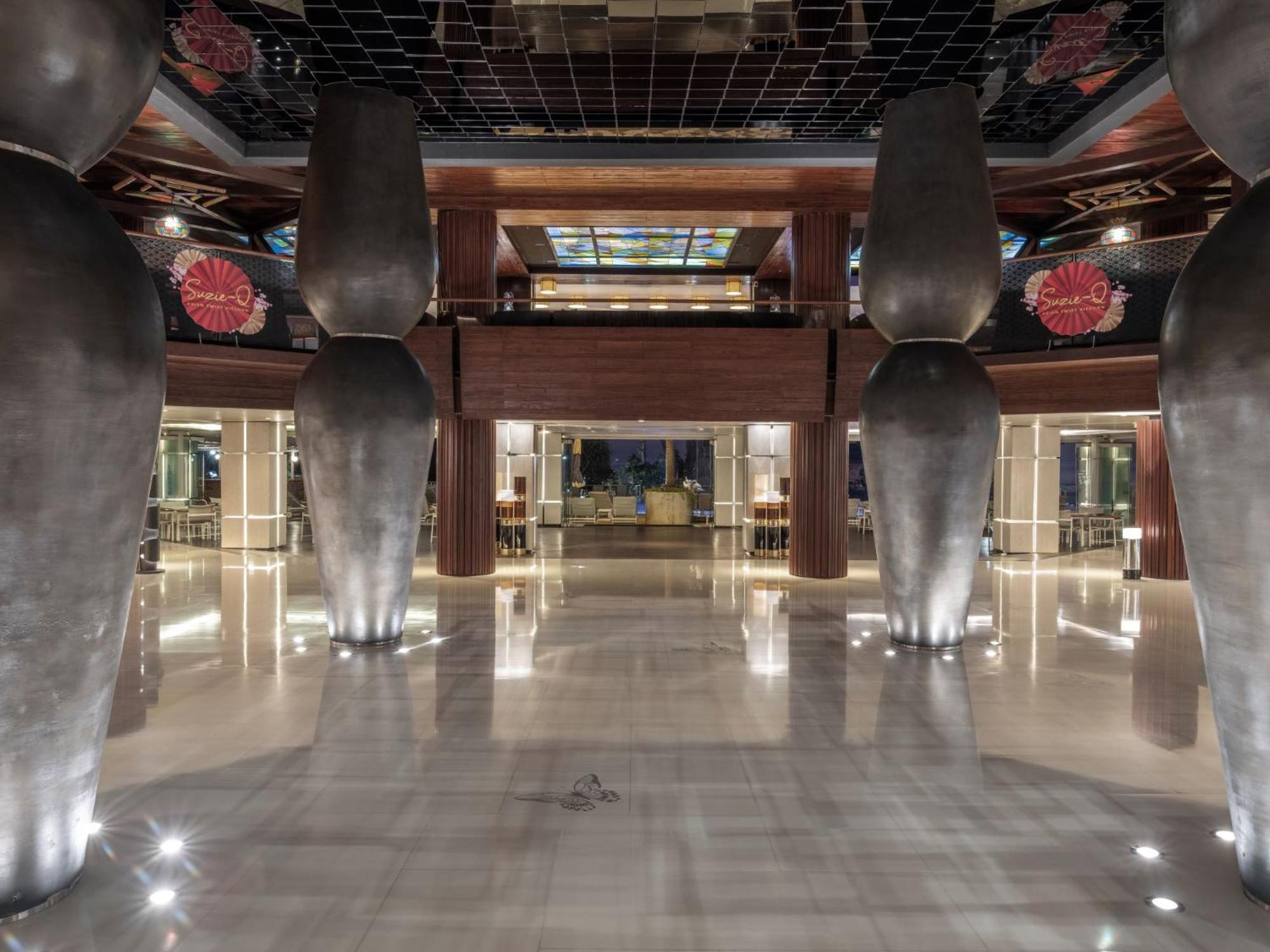 Double - Six, Luxury Hotel - Seminyak Экстерьер фото The lobby of the hotel