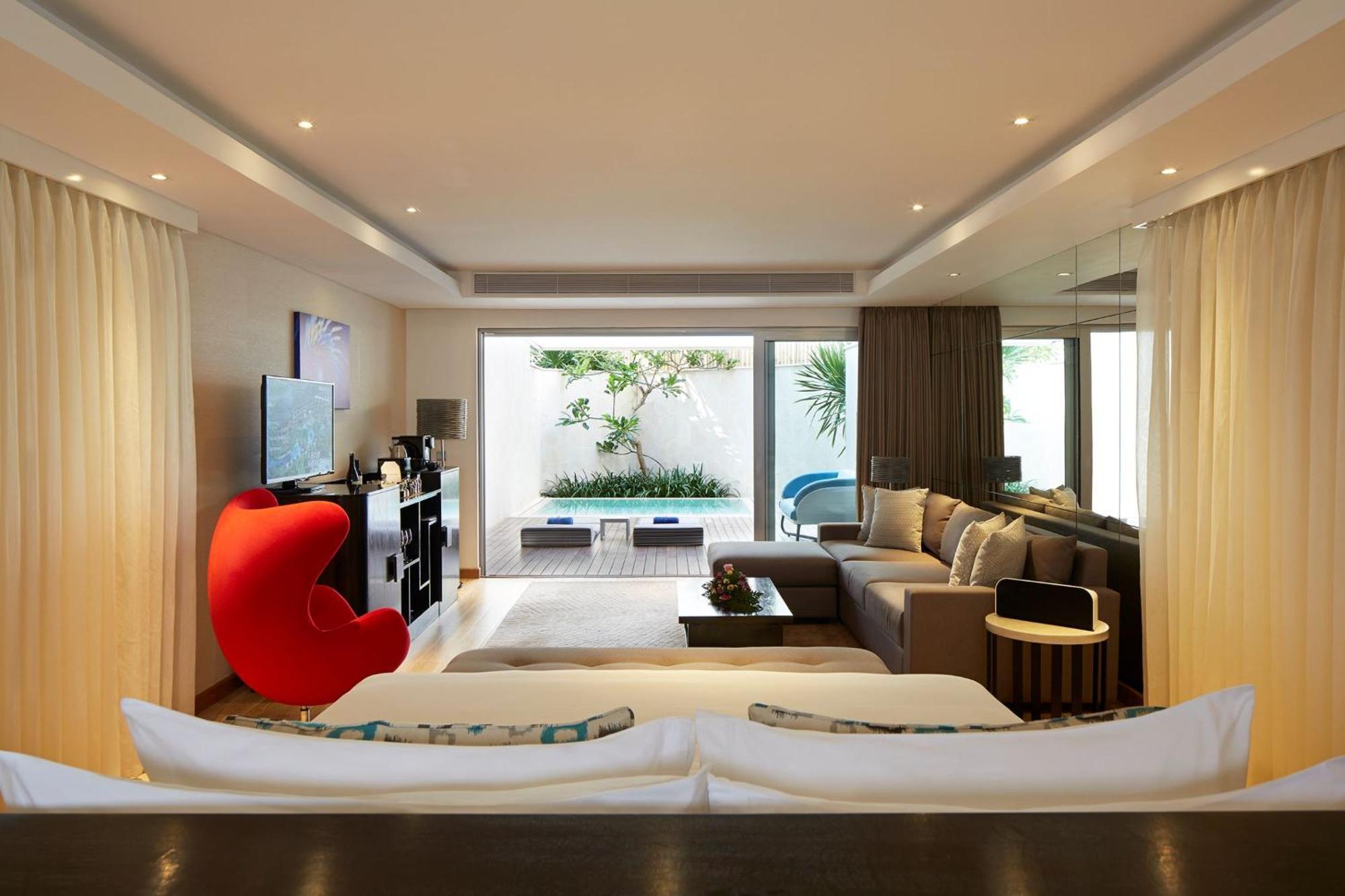 Double - Six, Luxury Hotel - Seminyak Экстерьер фото A living room in a private villa at the resort