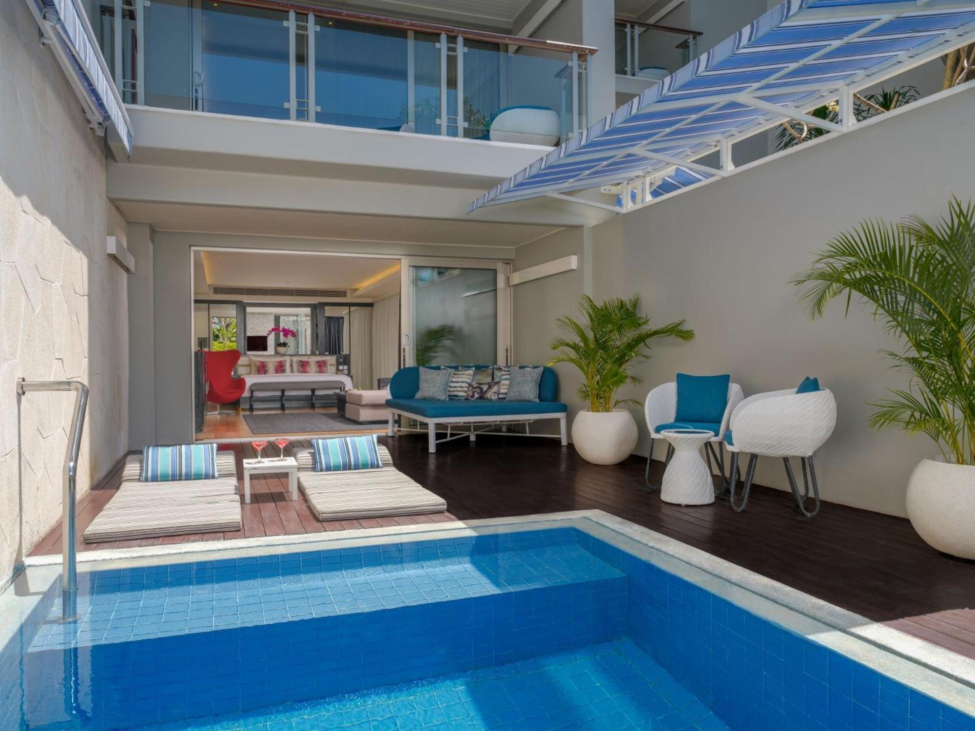 Double - Six, Luxury Hotel - Seminyak Экстерьер фото The pool at the hotel